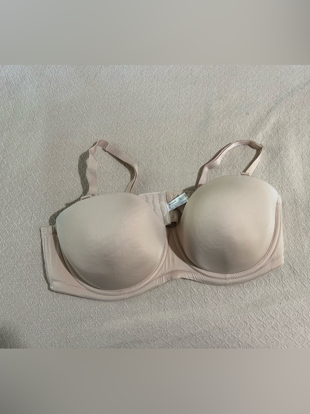 Wacoal Light Beige Molded Convertible Strapless Bra 44D
